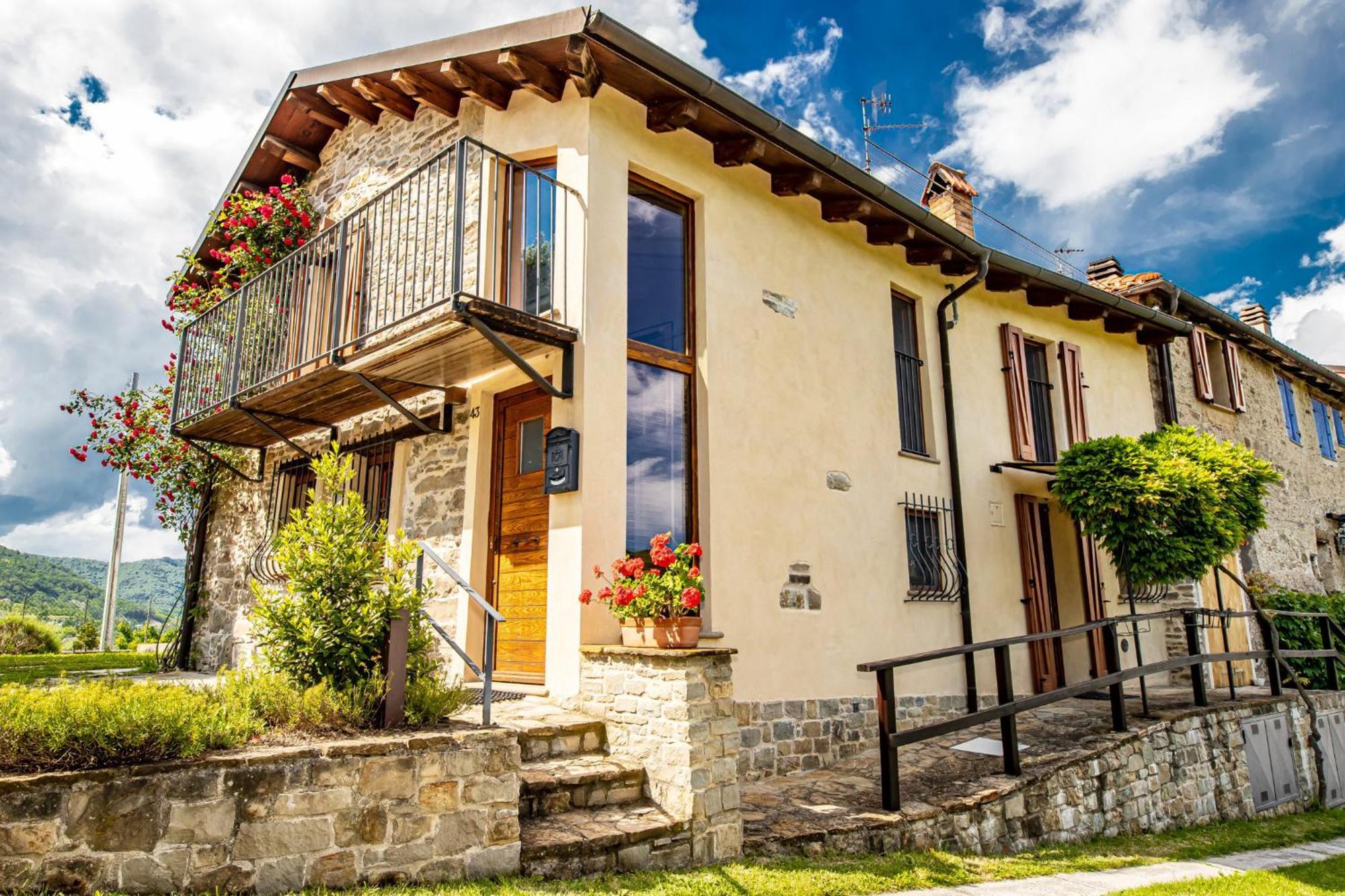 Ca Dei Citti Charme&Comfort - Country House Cairo Montenotte Exterior photo